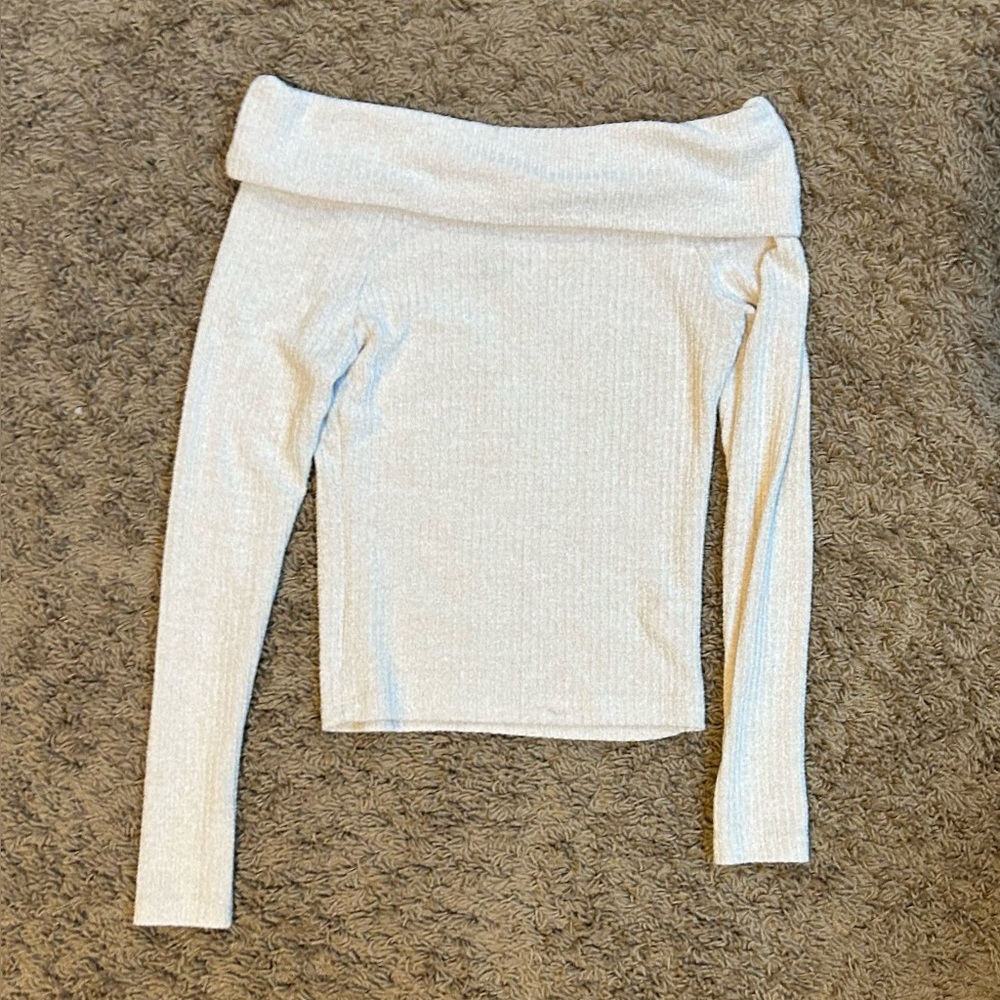 Windsor Off-the-Shoulder Sweater in Cream